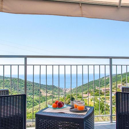 Amazing Apartment In Moneglia With House Sea View Екстериор снимка